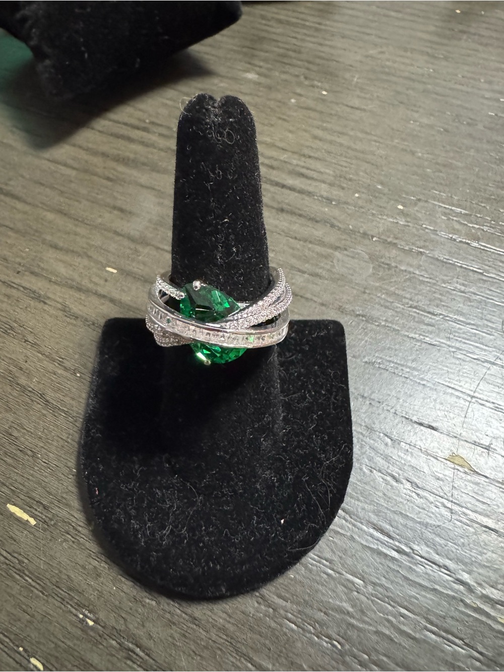 Swarovski Emerald Green Crystal Statement Ring - Silver Tone size 8